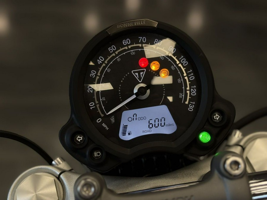 2025 Triumph Bonneville Speedmaster Base