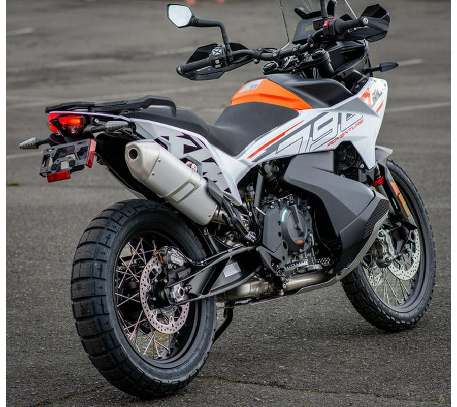 2024 KTM 790 Adventure