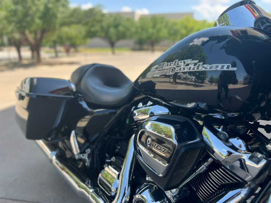 2020 Harley-Davidson® Street Glide® Black