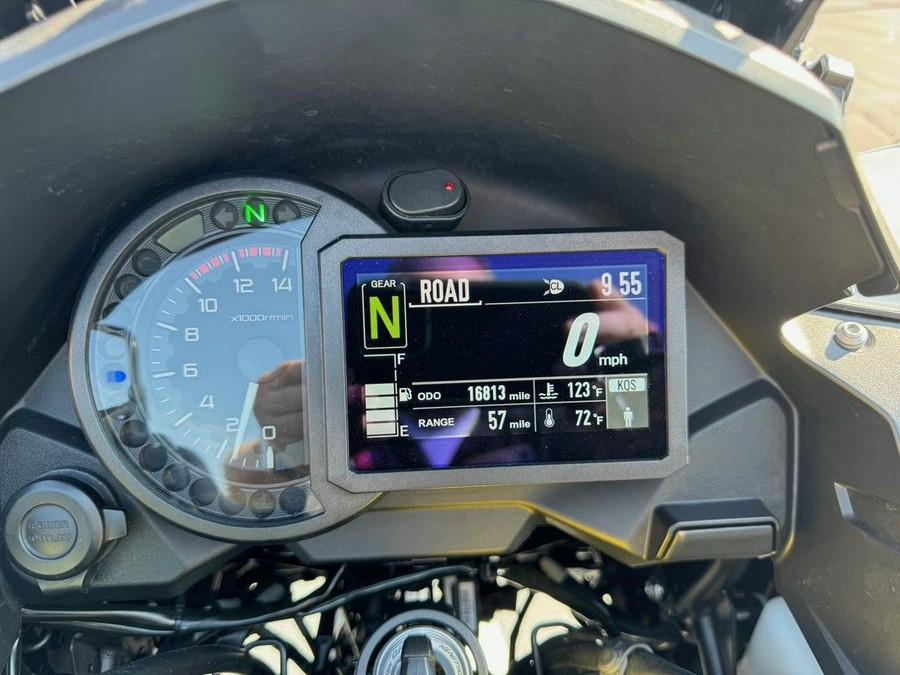 2019 Kawasaki Versys® 1000 SE LT+