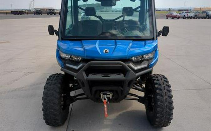 2023 Can-Am Defender 6x6 CAB Limited