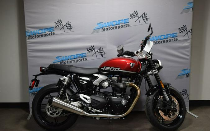 2025 Triumph Speed Twin 1200 Crystal White/Sapphire Black CRYSTAL WHITE SAPPHIRE BLACK