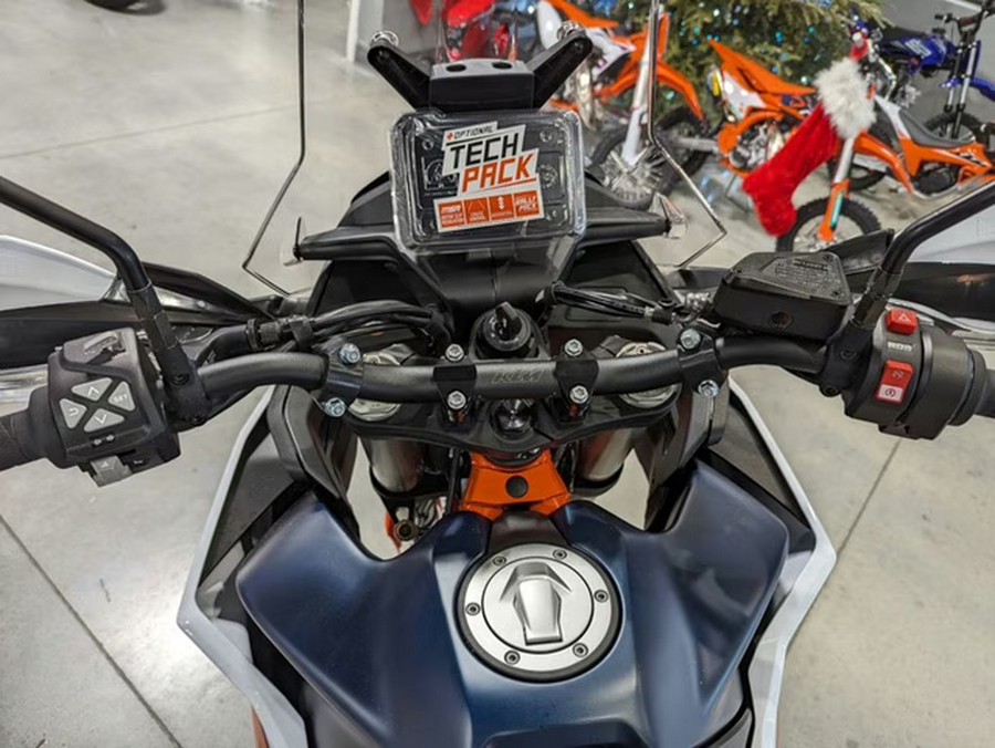 2024 KTM Adventure R