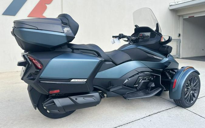 2026 Can-Am Spyder RT Limited Dark