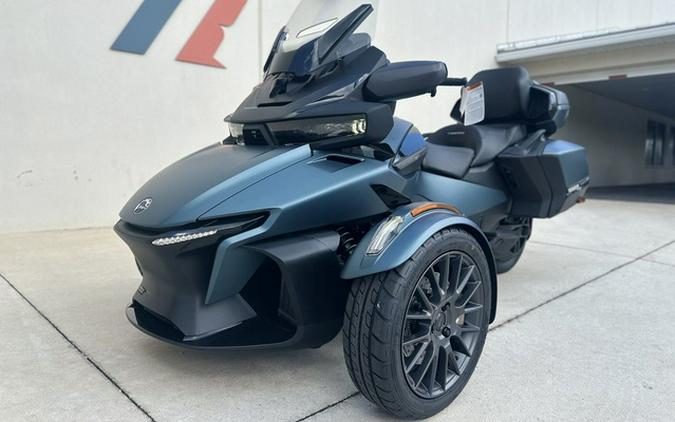 2026 Can-Am Spyder RT Limited Dark