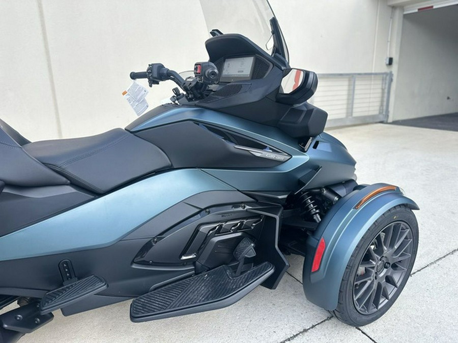 2026 Can-Am Spyder RT Limited Dark