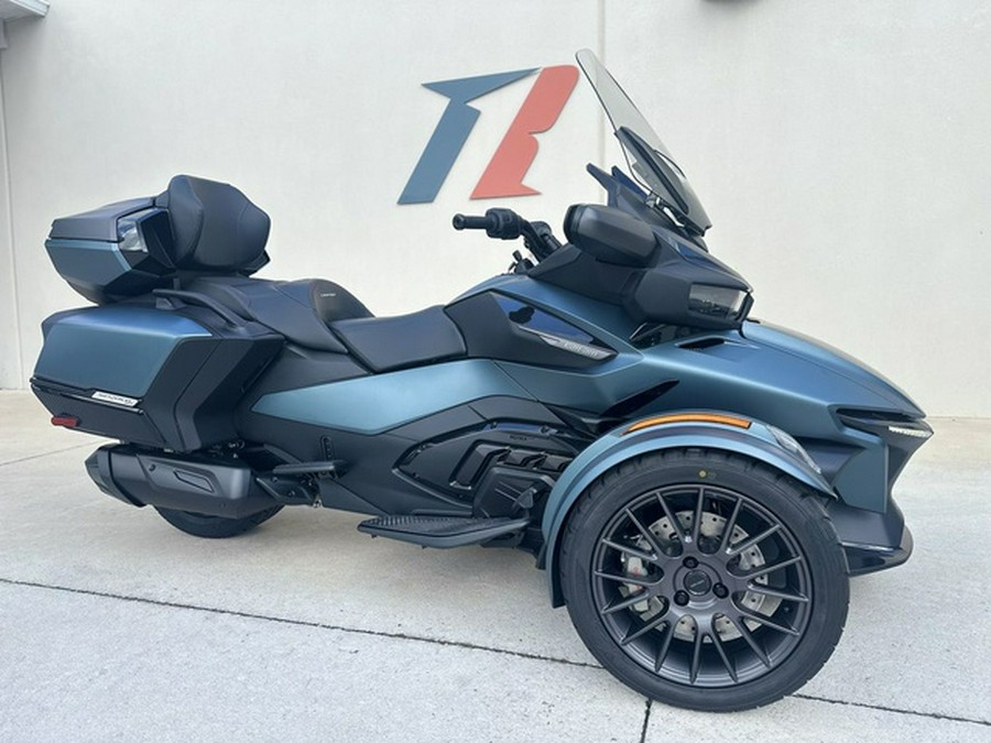 2026 Can-Am Spyder RT Limited Dark