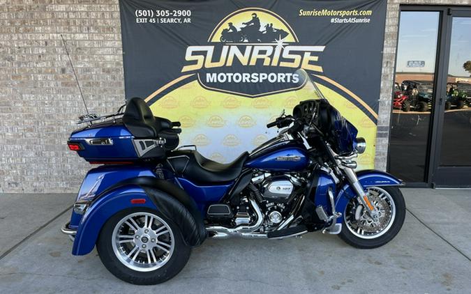 2017 Harley-Davidson Trike FLHTCUTG Tri Glide Ultra