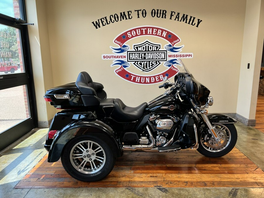 Used 2023 Harley-Davidson Tri-Glide Ultra Classic Trike Motorcycle For Sale Near Memphis, TN