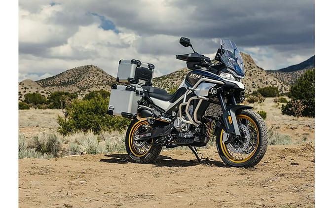 2025 Ibex 800 E - CFMOTO
