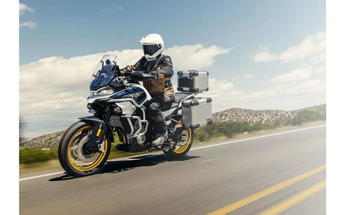 2025 Ibex 800 E - CFMOTO