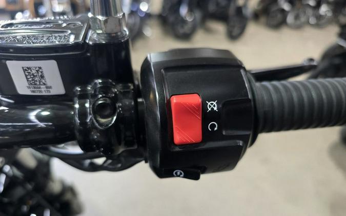 2021 Indian Scout Sixty ABS Thunder Black