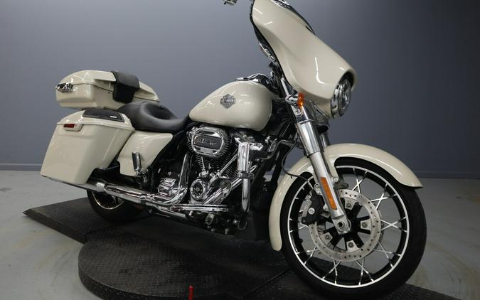 2022 Harley-Davidson Street Glide Special