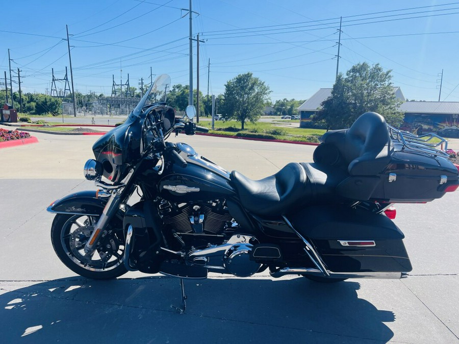 2018 Harley-Davidson Ultra Limited Exclusive - Firefighter FLHTK