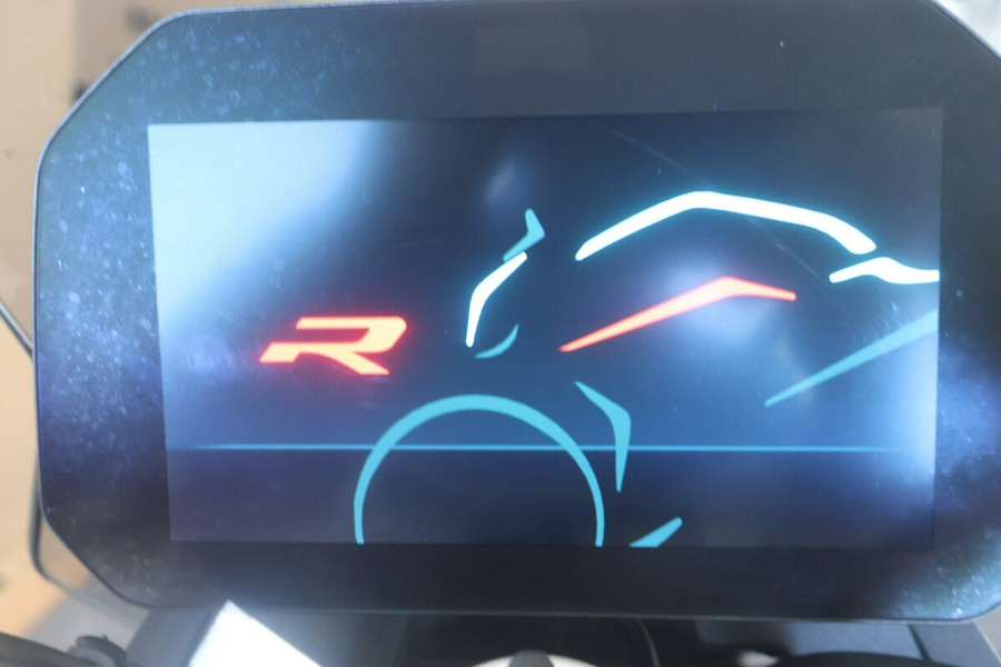 2020 BMW Motorrad F 900 R