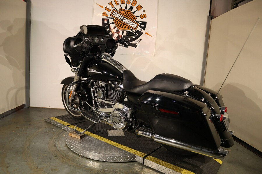 2019 Harley-Davidson Street Glide Vivid Black