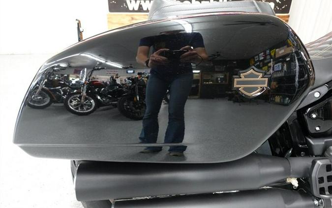 2022 Harley-Davidson Low Rider ST