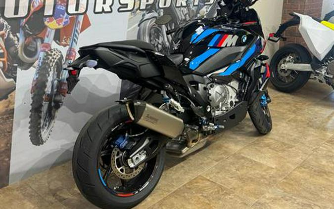 2025 BMW M 1000 XR