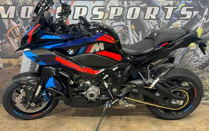 2025 BMW M 1000 XR