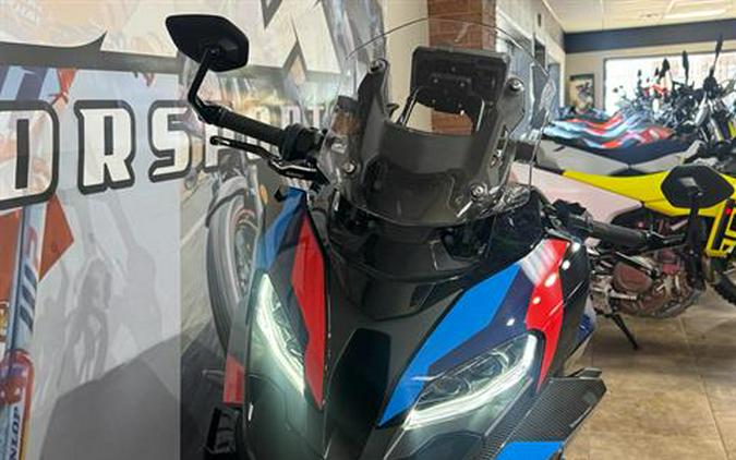 2025 BMW M 1000 XR