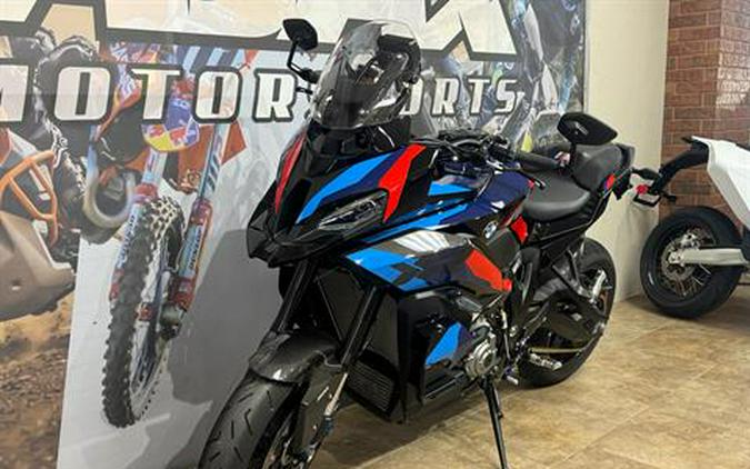 2025 BMW M 1000 XR