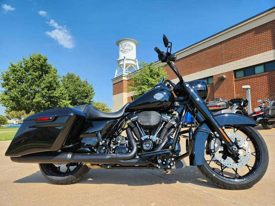 2025 Harley-Davidson® FLHRXS - Road King® Special