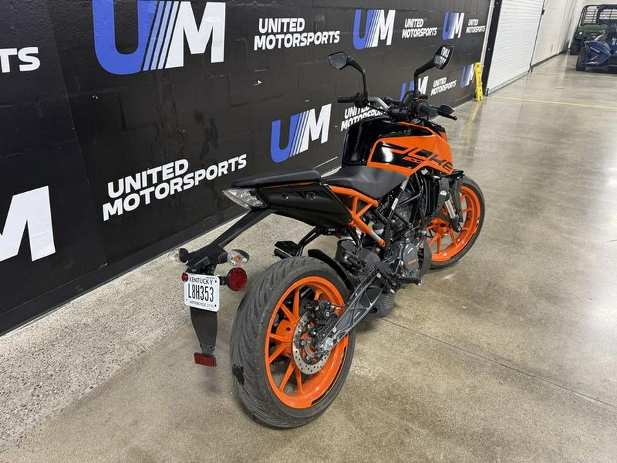 2023 KTM DUKE 200