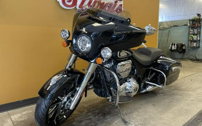 2021 Indian Motorcycle® Chieftain® Limited Thunder Black Pearl