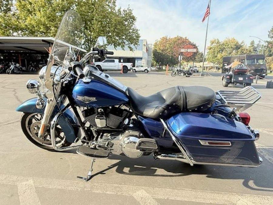 2015 Harley-Davidson® FLHR - Road King®