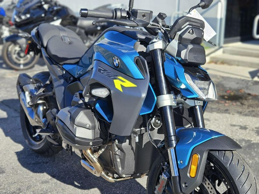 2026 BMW R 1300 R