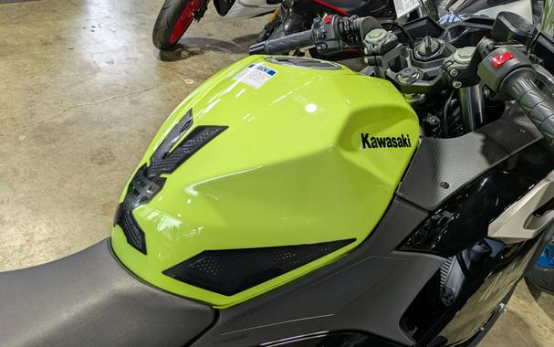 2026 Kawasaki Ninja® 500 ABS
