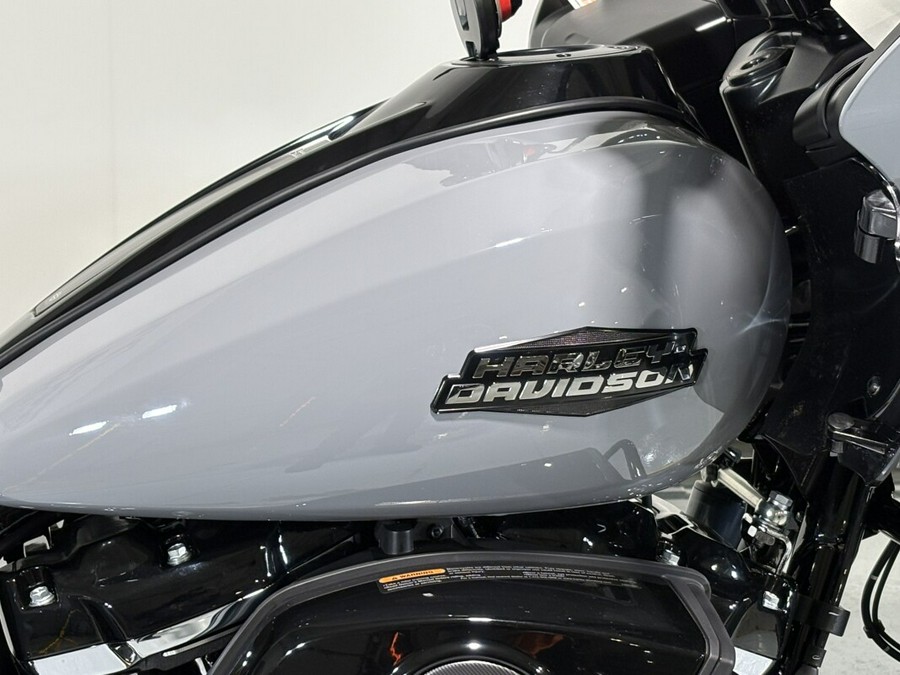 2026 Harley-Davidson® Road Glide® Dark Billiard Gray - Black