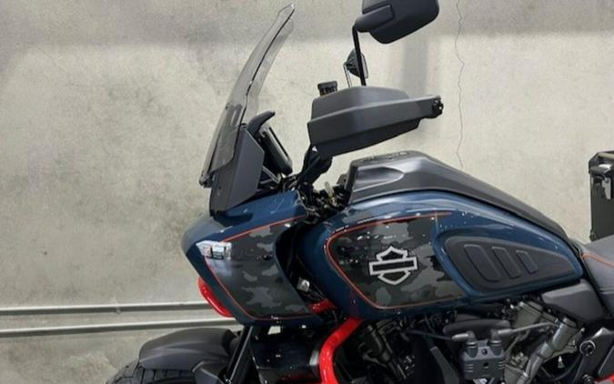 RA1250SE 2025 CVO™ Pan America®