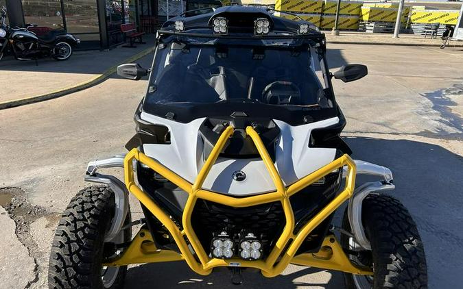 2024 Can-Am® Maverick R 999T DCT