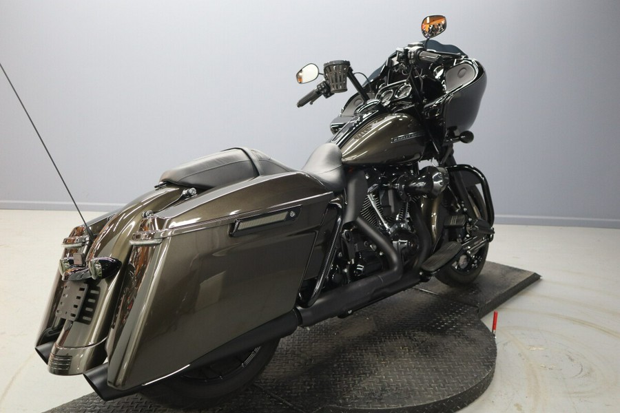 2020 Harley-Davidson® Road Glide® Special