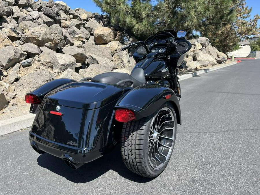 2024 Harley-Davidson® FLTRT - Road Glide® 3