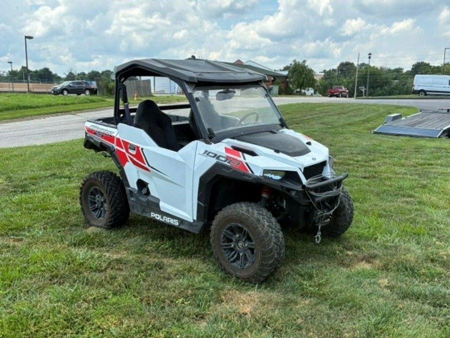 2017 Polaris® GENERAL™ 1000 EPS White Lightning