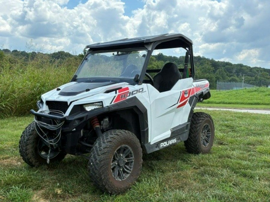 2017 Polaris® GENERAL™ 1000 EPS White Lightning