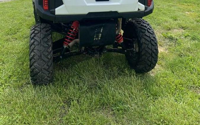 2017 Polaris® GENERAL™ 1000 EPS White Lightning