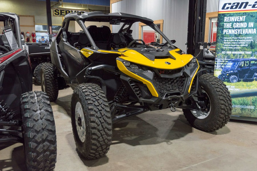 2025 Can-Am Maverick R X rs