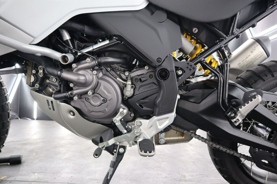 2024 Ducati DesertX