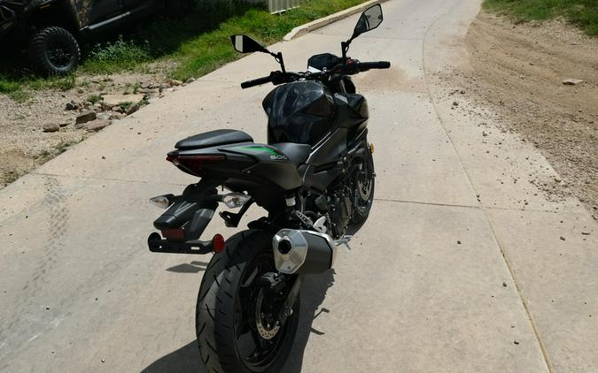 2025 KAWASAKI Z500 ABS