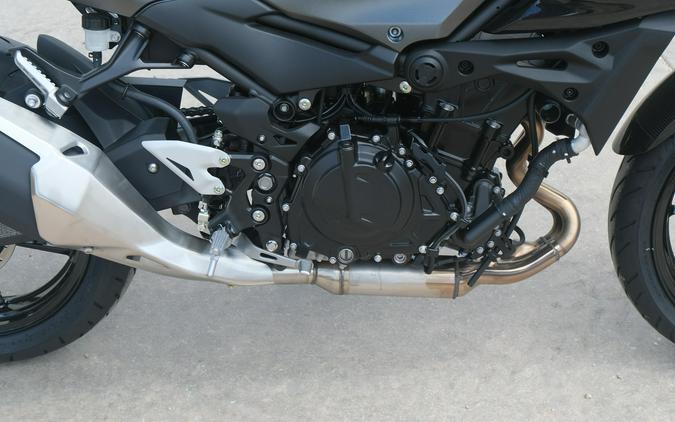 2025 KAWASAKI Z500 ABS