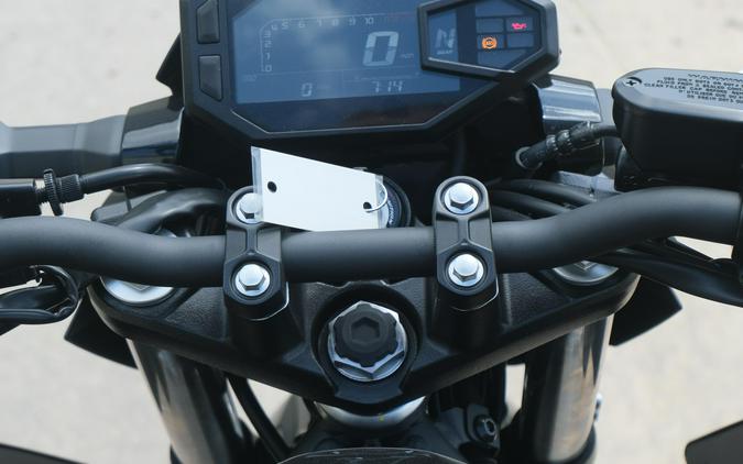 2025 KAWASAKI Z500 ABS