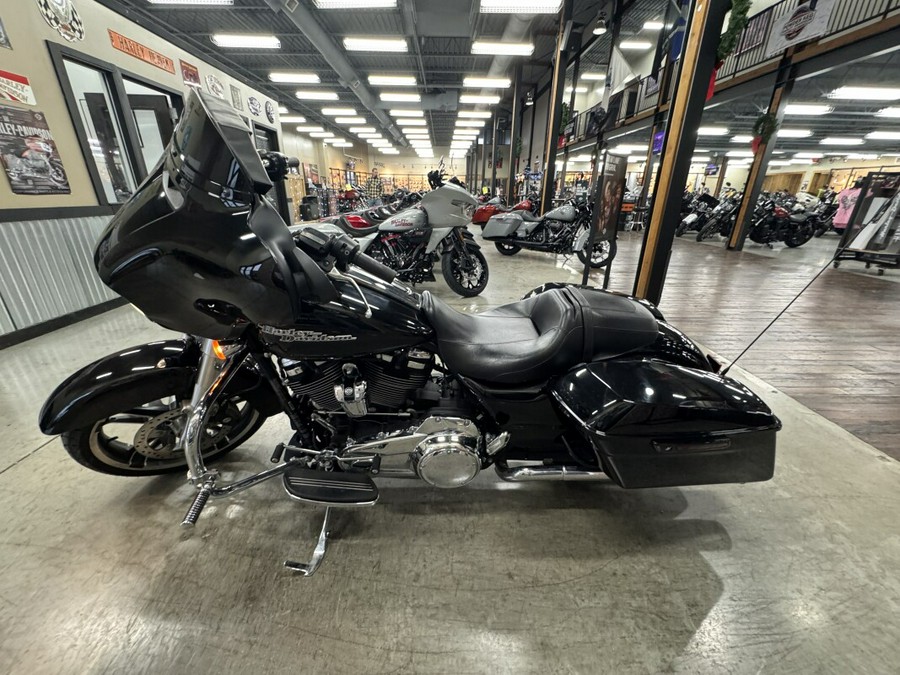 2017 Harley-Davidson Street Glide