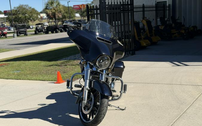 2020 Harley-Davidson® Street Glide FLHX - B617831