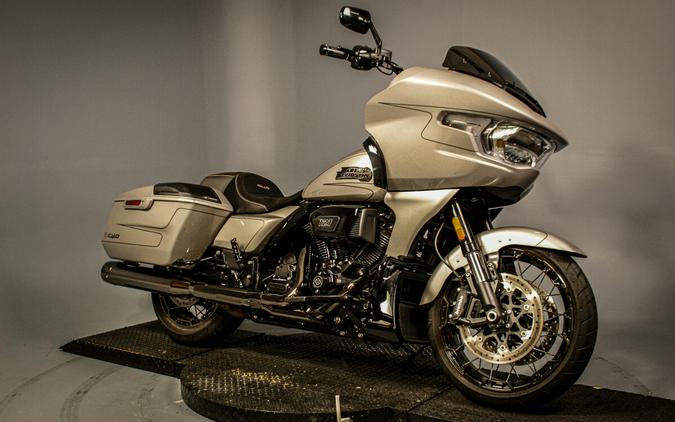 2023 Harley-Davidson CVO Road Glide