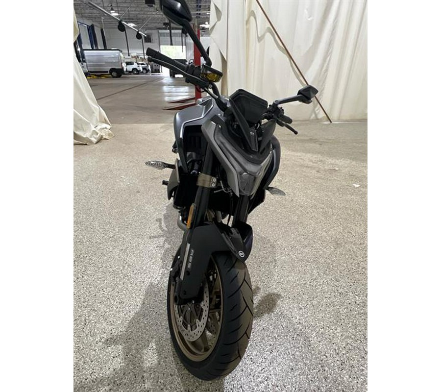 2024 CFMOTO 800NK