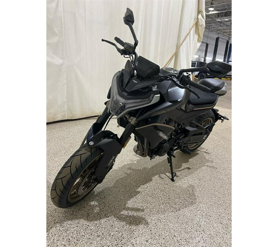 2024 CFMOTO 800NK