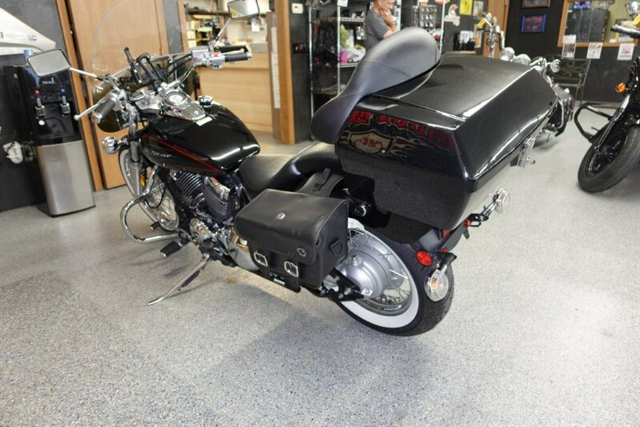 2011 Yamaha V Star 650 Custom